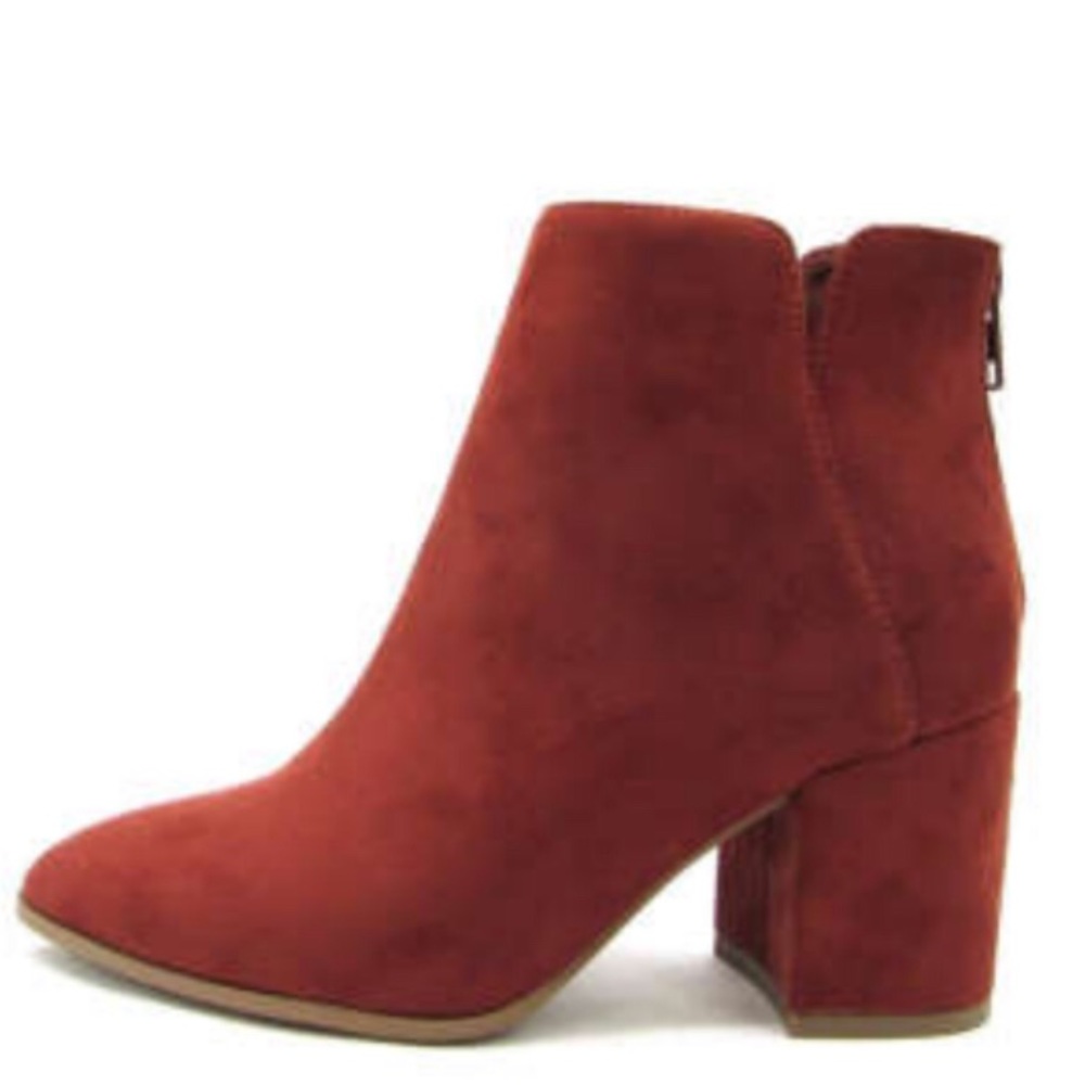 Delicious Locate Rust Suede Ankle Heeled Booties - Picture 4 of 7